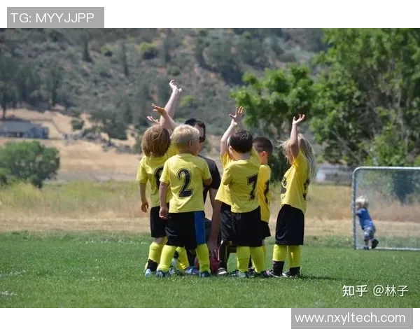 足球明星精彩互动瞬间集锦让你感受球场之外的温暖与友谊 足球明星精彩互动瞬间集锦让你感受球场之外的温暖与友谊